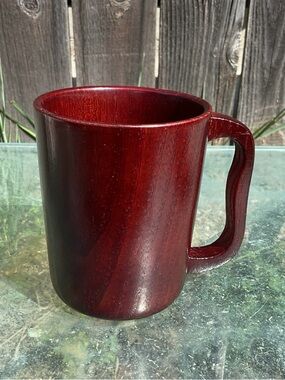 Beautiful Vintage Mahogony Wood Mug Great Handle 4” Tall